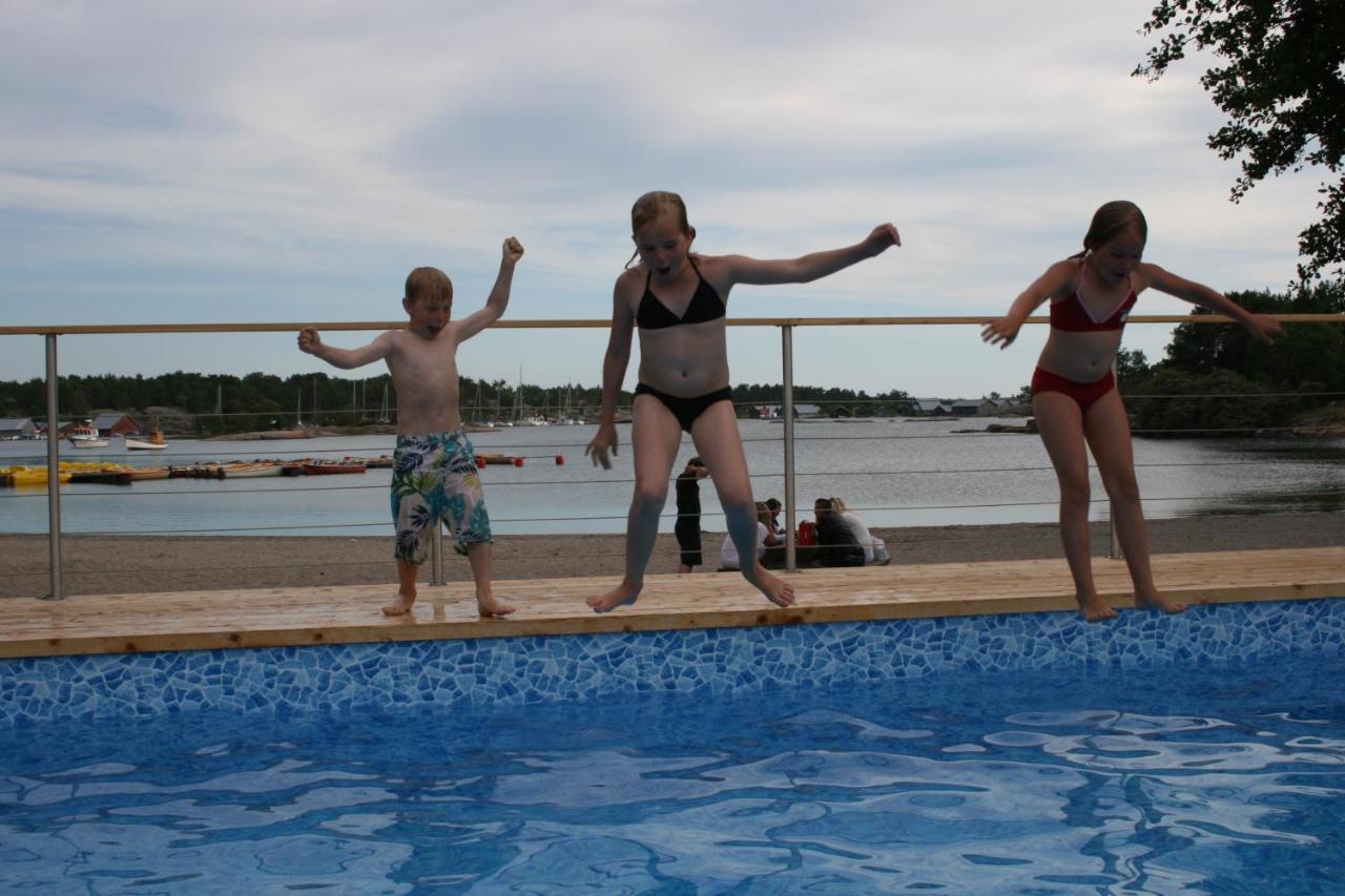 אקרו Kaeringsund Resort מראה חיצוני תמונה